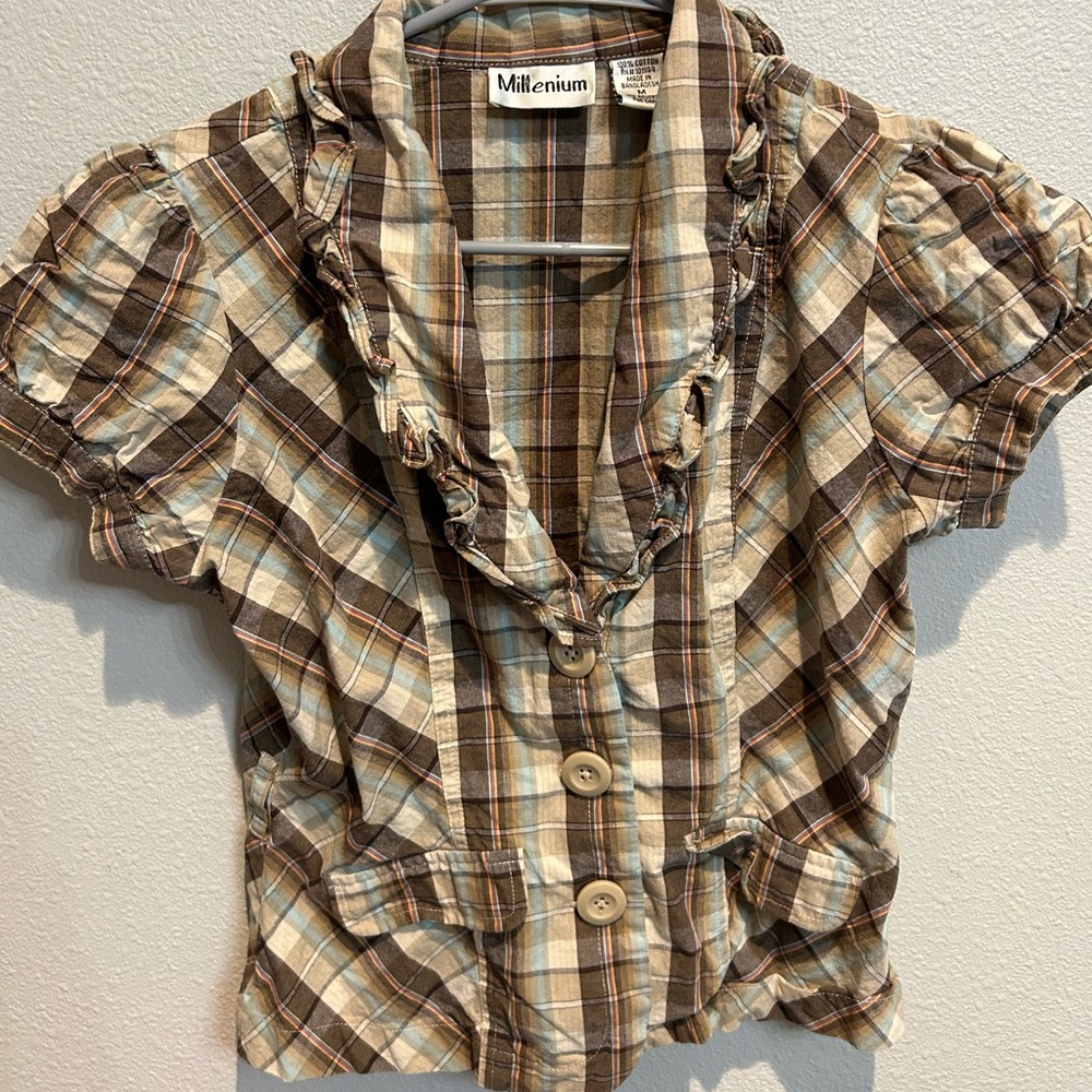 Plaid button up top
